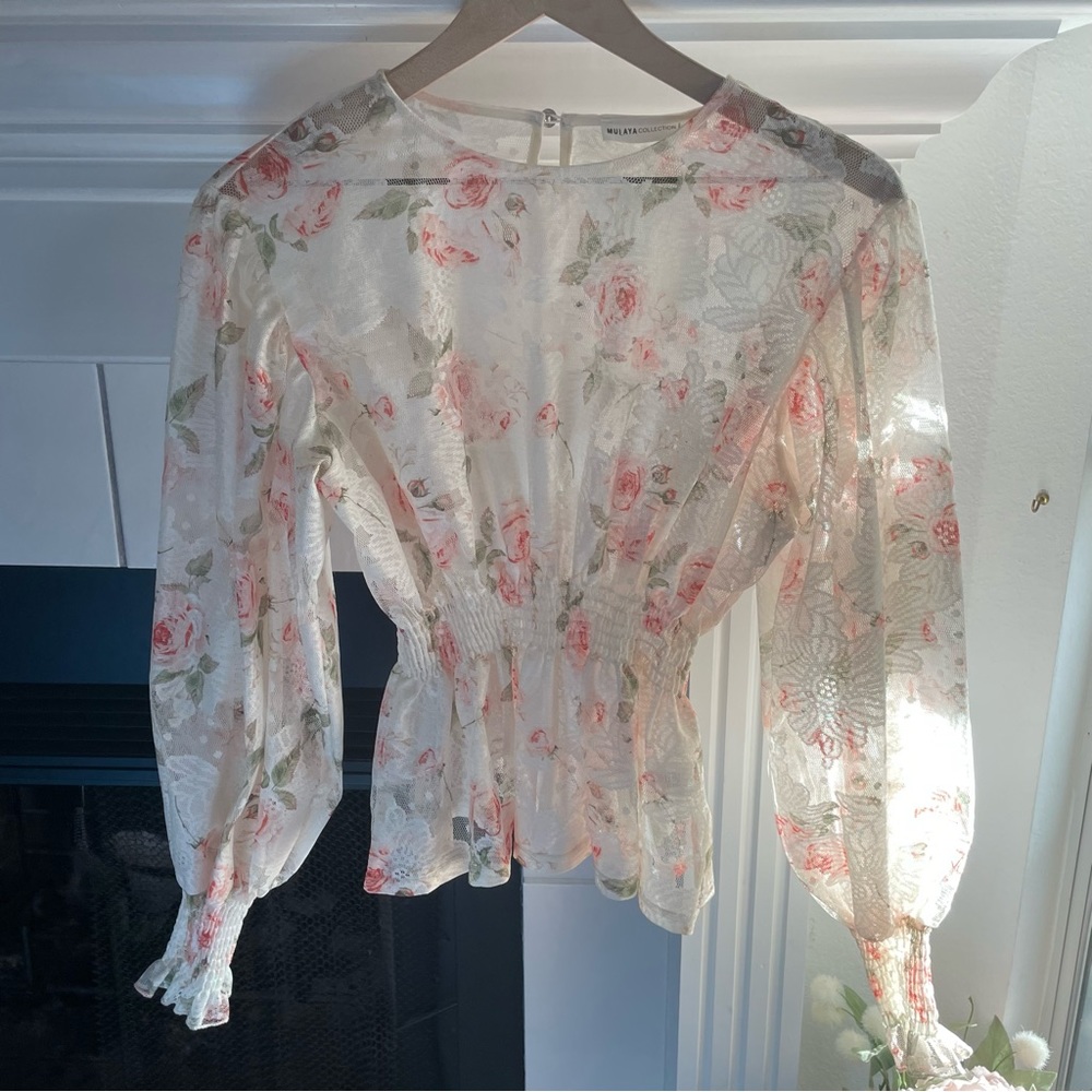 Mulaya Collection Floral Lace Long Puff Sleeve Top Size Medium